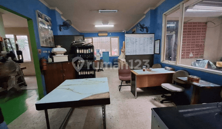 Super Hot ! Gedung Kantor Strategis AJB Dibawah Njop/Appraisal