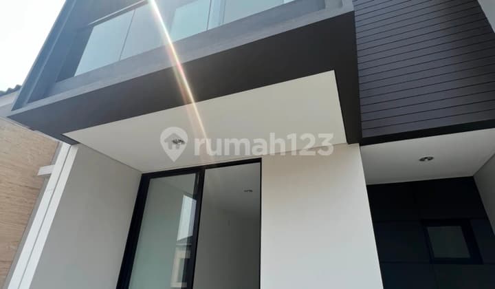 Rumah Di Golf Island Pik