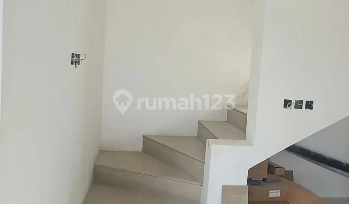 For Sale, Two-Story House in Emerand Land Karang Tengah