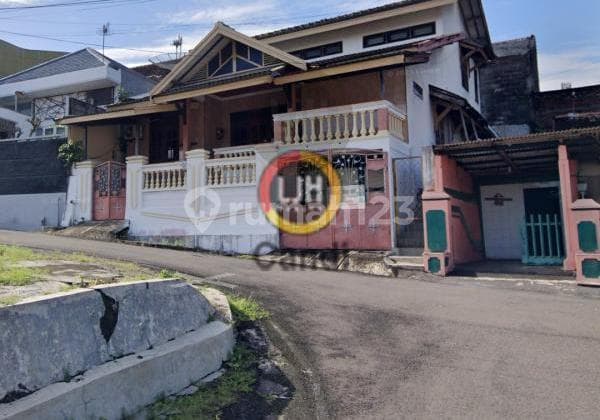 House in Taman Borobudur Timur Semarang