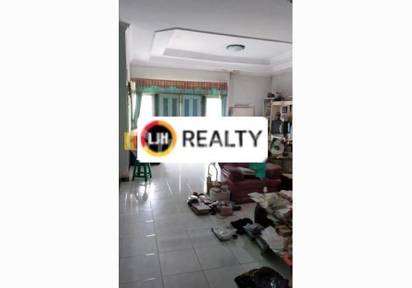 Rumah di Moch Suyudi Semarang Tengah