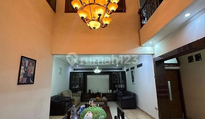Dijual Rumah Dekat Alun Alun Kota Cimahi