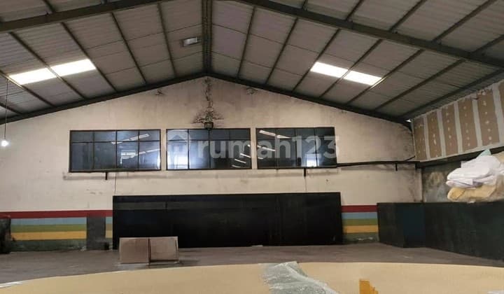 Jual Pabrik Area Holis (Masih Beroperasi)