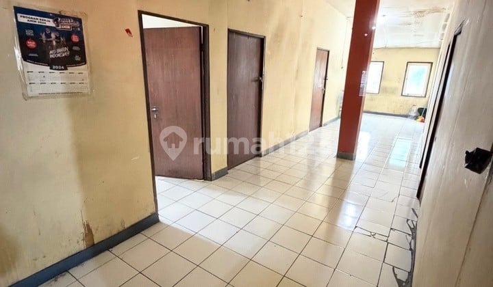 Sewa Kostan 6 Kamar di Cisaranten