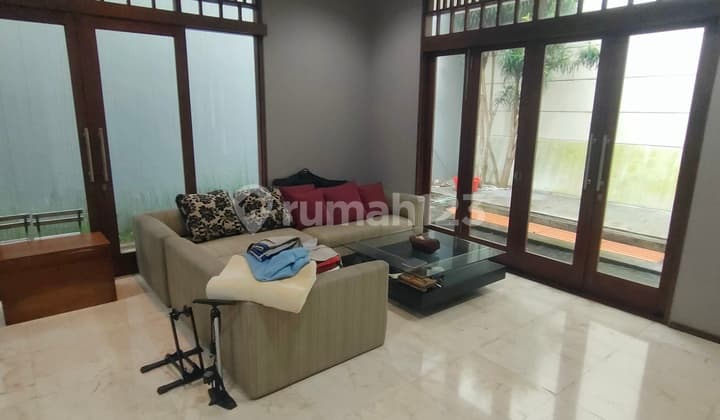 Disewakan Rumah Daerah Setiabudi Bawah