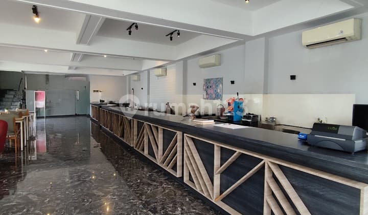 Pluit Commercial Area. Building Suitable for Office. Cafe. Restaurant.