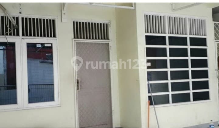 Rumah Standard Uk 6X15 . Bangunan 2 Lantai.