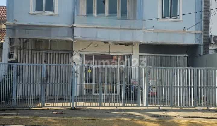 Ruko Duren Sawit. Area Prime. 2½ Lantai.