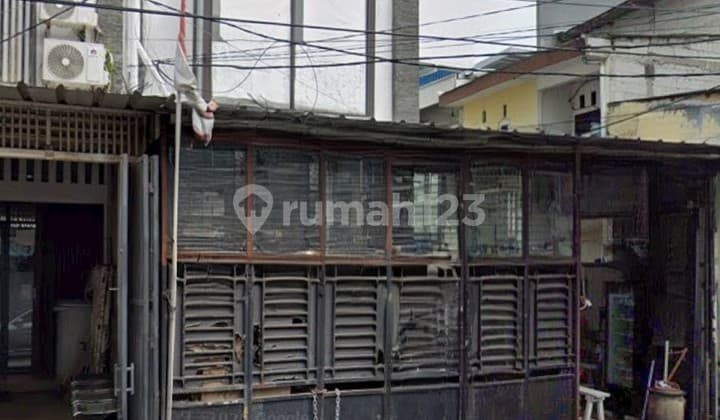 Kemayoran. Ruko 3 Lantai. Cocok untuk Usaha.