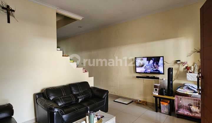 Muara Karang. Rumah 2½ Lantai. Minimalis Modern.