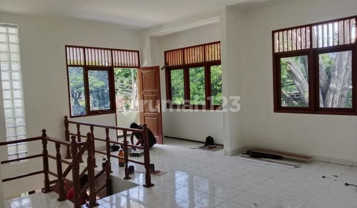 Jual/Sewa Kelapa Gading Rumah Luas Terenovasi. bisa Ut Usaha