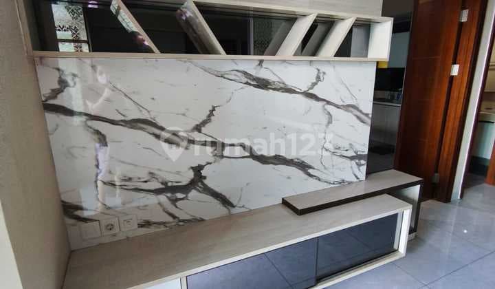 Jual/Sewa Apartemen Springhill Terrace. Uk 62M. 2 Bed Room. Furnish.