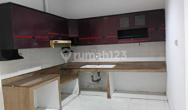 Termurah, bisa Nego Rumah, 3 Lantai, SHM, di Sunter