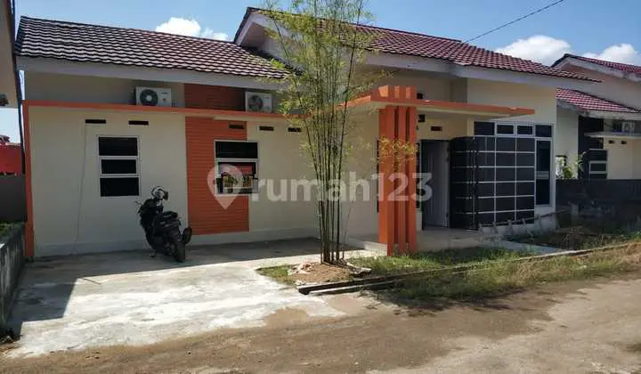 Rumah Sewa Fully Furnish 5 Kamar Dekat Bandara