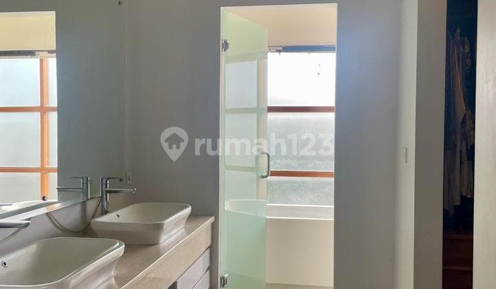 Rumah Jual Lokasi Canggu