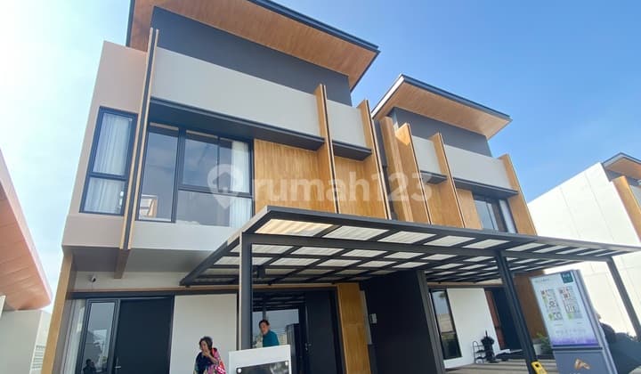 Rumah 2 Lantai 4 Kamar View Bandara Di Asthara Skyfront Tangerang