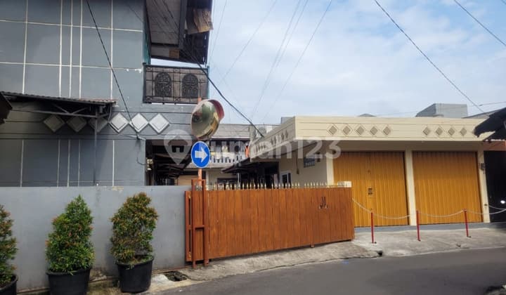 Dijual Tanah Luas Kontrakan 18 Kamar Dan 2 Kios Di Pondok Kelapa