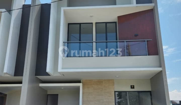 Rumah Dijual di Batununggal Buah Batu Bandung Gress dan Siap Huni