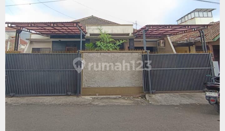 Rumah Arcamanik Endah dekat Griya Arcamanik Strategis Jalan Lebar