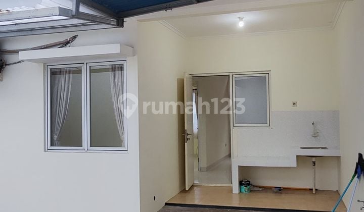 Disewakan Rumah Siap Huni 2kamar Tidur Dalam Cluster De Orange Grand Wisata Akses Tol Tambun Bekasi