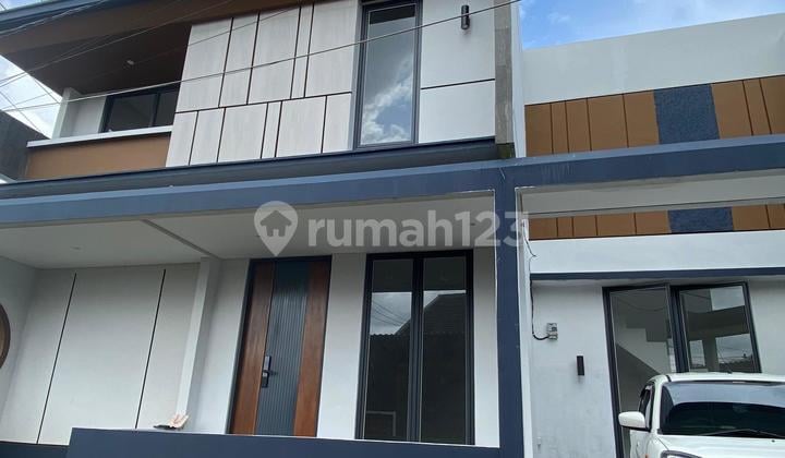 Dijual Rumah, Siap Huni SHM 2Lantai 3Kamar Bebas Banjir di Grand Mutiara Gading Telajung Setu Bekasi