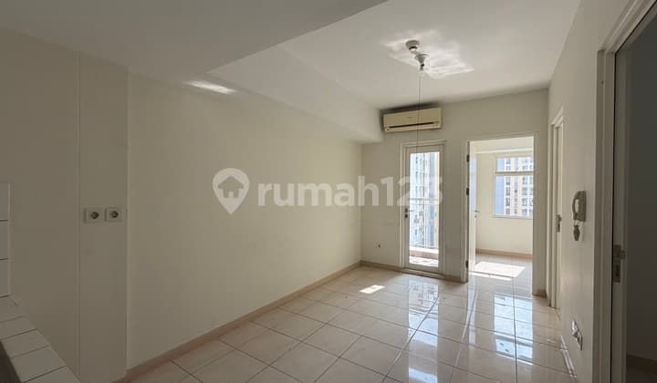 Disewakan Apartmen 3 Br di Springlake Summarecon Bekasi,