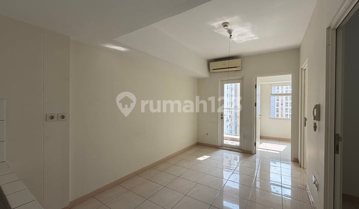 Disewakan Apartmen 3 Br di Springlake Summarecon Bekasi,