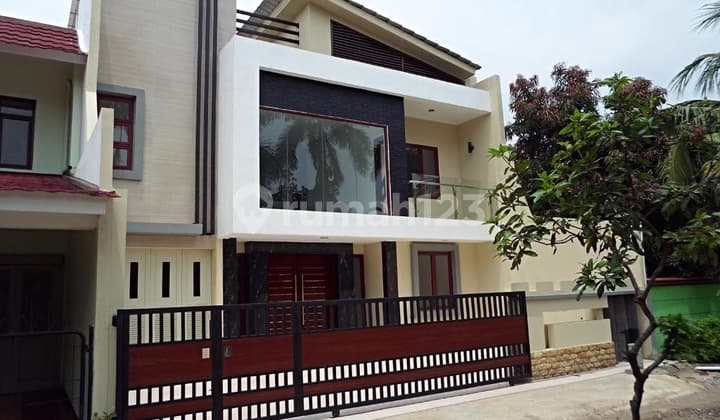 Disewakan Rumah Di Taman Villa Baru Sebelah Mall