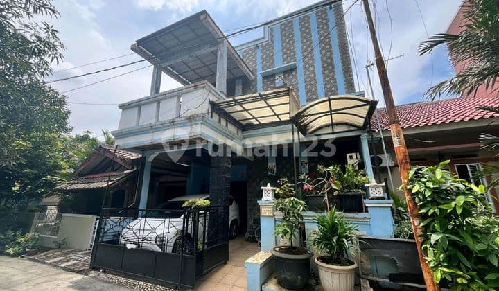 Rumah di Tytyan Kencana, Bebas Banjir, Dekat Summarecon Bekasi