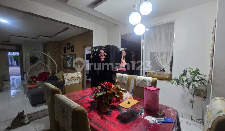 Dijual Rumah di Kota Wisata Cibubur
