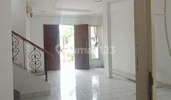 Disewakan Rumah Di Legenda Wisata Cibubur