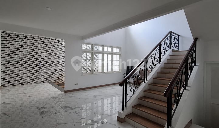 Dijual Rumah Siap Huni Cluster Tengah Deket Mall