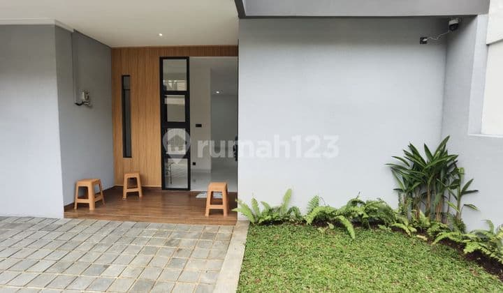 Rumah Baru Bagus Unfurnished SHM Sektor 3 - Bintaro, Tangsel