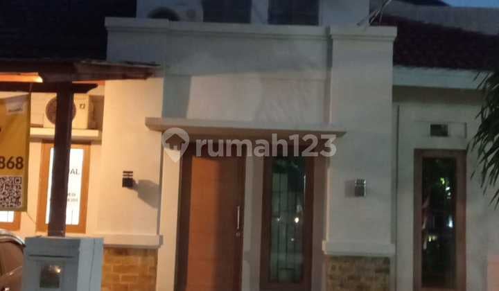 Rumah, 1 Lantai, SHM, Dekat Akses Tol di Althia Park Bintaro