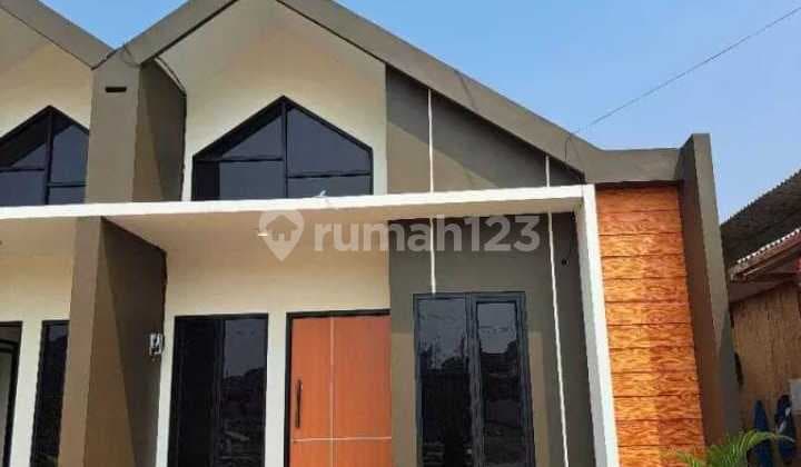 Rumah bergaya scandinavian di Bojong Gede free kanopi