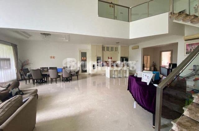 FOR SALE HOUSE IN PIK