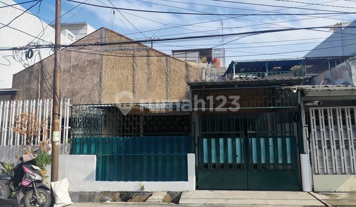 Rumah Siap Huni 1,5 Lantai Kavling Polri Jelambar