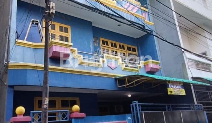 RUMAH BELAKANG MASPION PLAZA