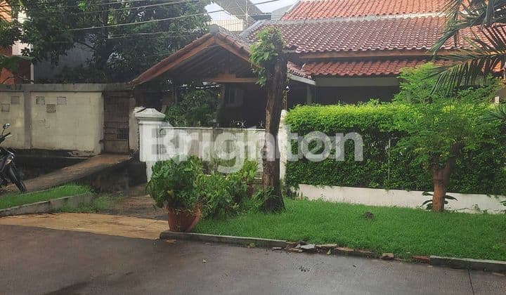 RUMAH 2 LANTAI KOMPLEK ANGKASA PURA