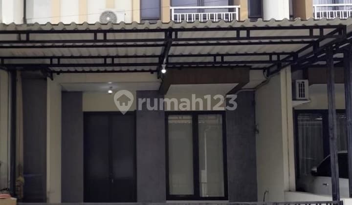 Jual Rumah 2 Lantai Siap Huni di Regensi Melati Mas Dekat Sekolahan Athalia Serpong Utara