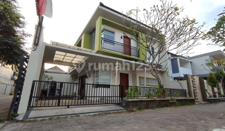 Rumah 2 Lantai One Gate System Jimbaran Bawah