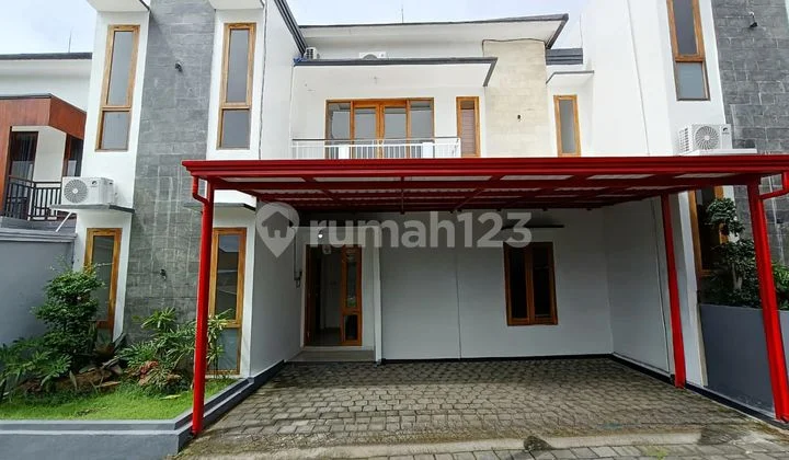 2-Storey House Near Lumintang Field North Denpasar