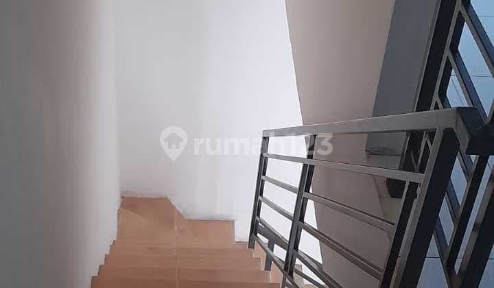 Rumah 2 BR di Cendrawasih Cengkareng, Jakarta Barat