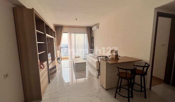 Skyhouse BSD Apartment 3BR Fully Furnished with City View