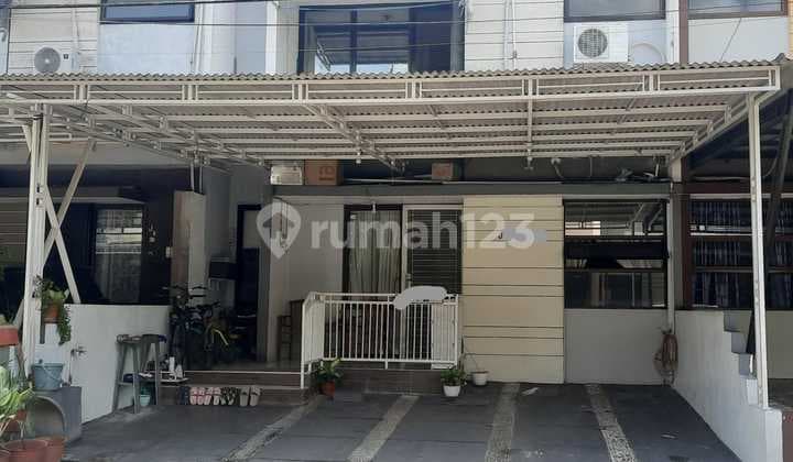 Rumah Semi Furnished di Perum Grand Duta, Tangerang