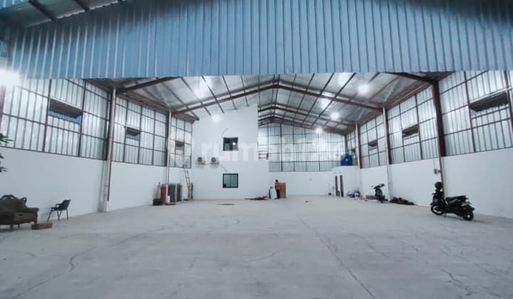 Gudang Siap Pakai Ada Kantor 2 Lantai di Pasar Kemis Sukamantri, Tangerang