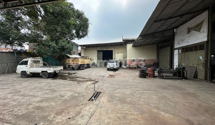 Dijual Gudang di Cilongok Pasar Kemis Tangerang Banten