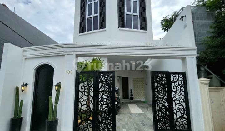 For Sale Brand New House Area Kemang Jakarta Selatan