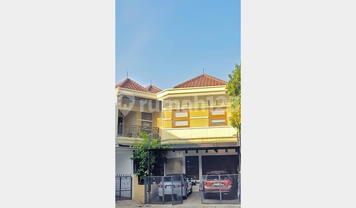 Dijual Rumah Mewah 2 Lantai - Siap Huni