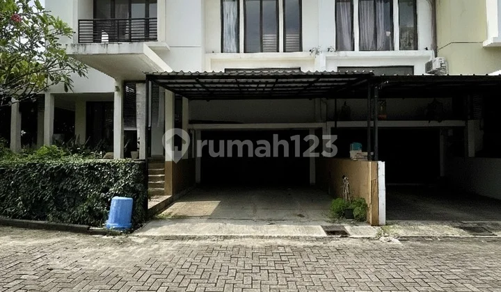 Rumah Siap Huni Dalam Town House Area Bintaro Veteran